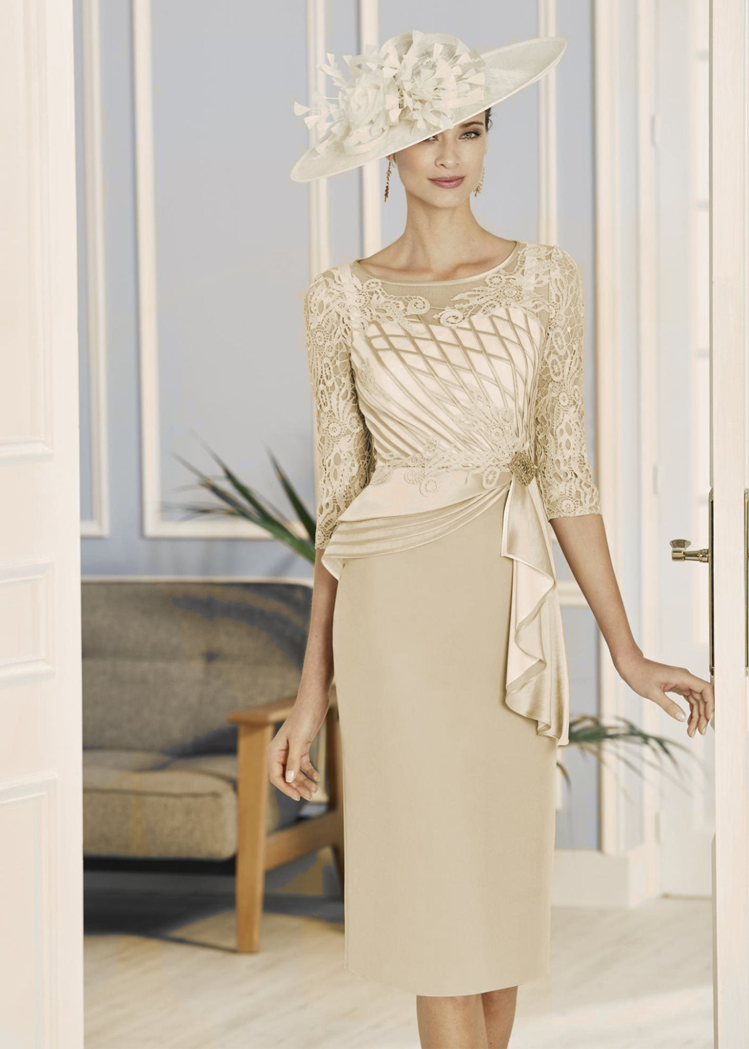 4G158  Couture Club- Crepe and lace dress - mother of the bride collection