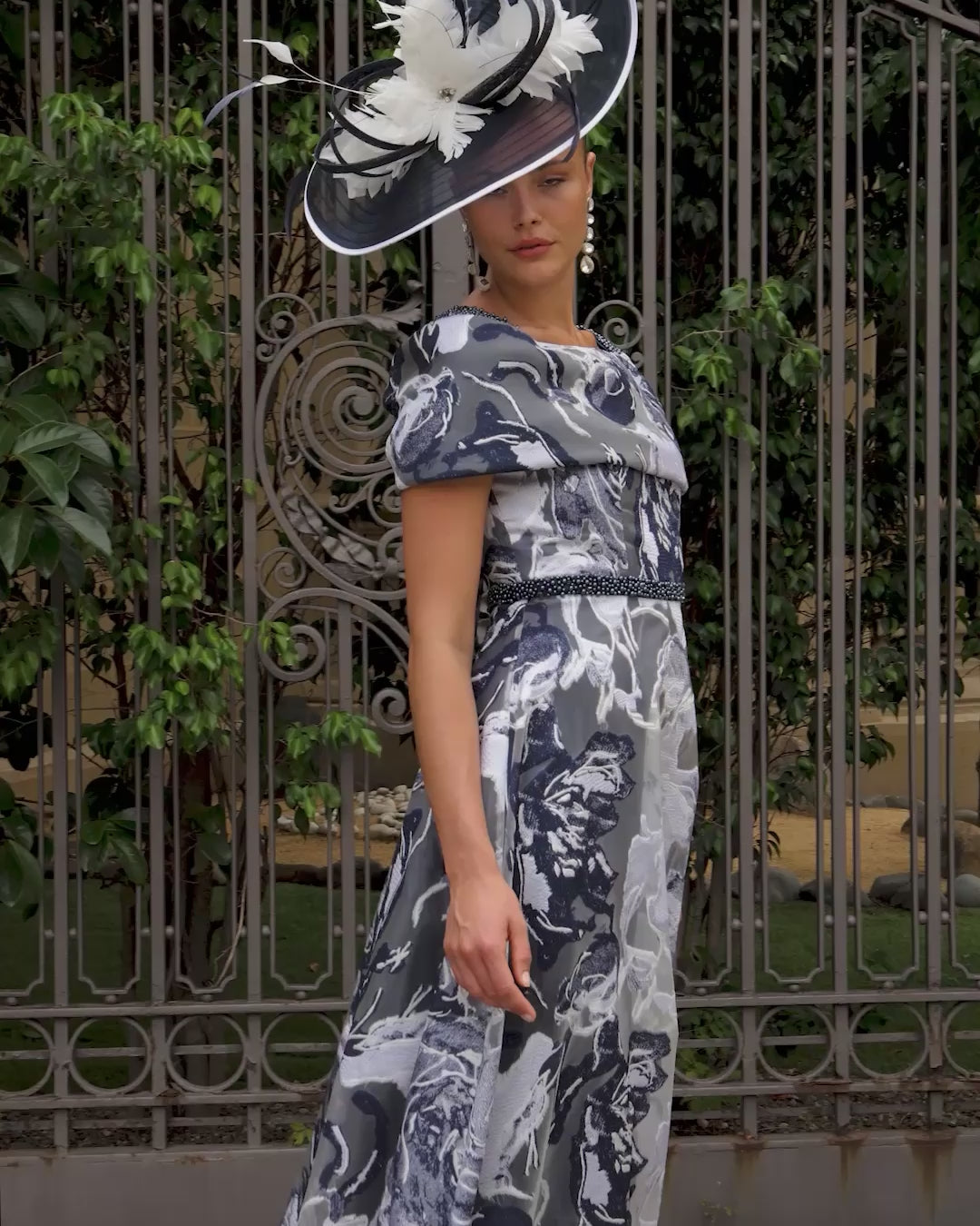 👉 Silver & Navy Fil Coupé Mother of the Bride Dress – Midi Couture Club 1GC8