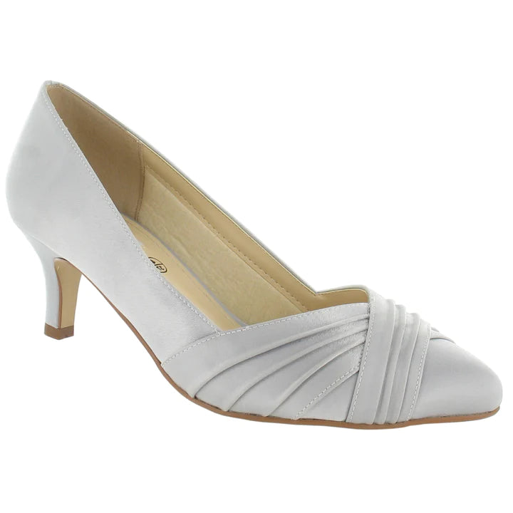 Light grey 2025 satin shoes